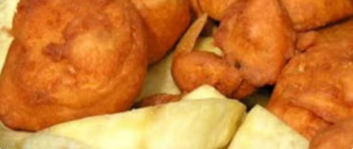 Dundu & Akara