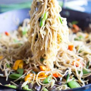 Lo Mein / Rice Noodles